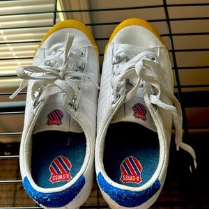 Kswiss cloth sneakers
